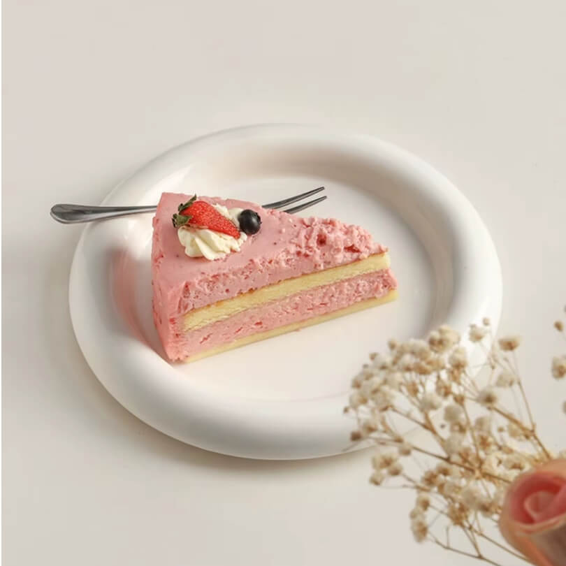 Puffy Edge Porcelain Plate