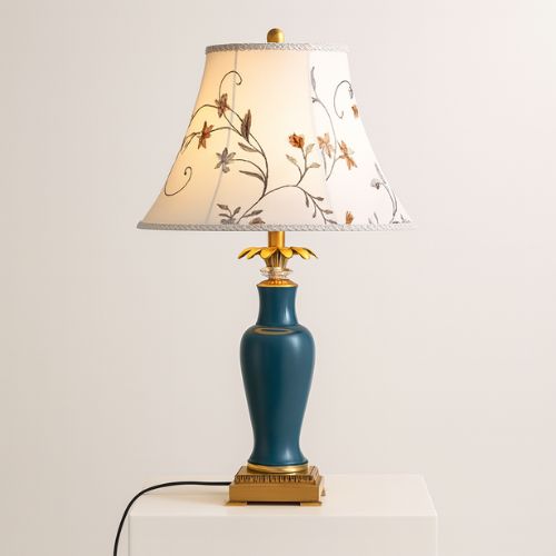 Marseille Classic Bloom Lamp